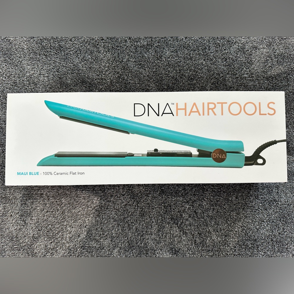 DNA HAIRTOOLS Maui Blue 100% Ceramic Flat Iron New/Original Packaging